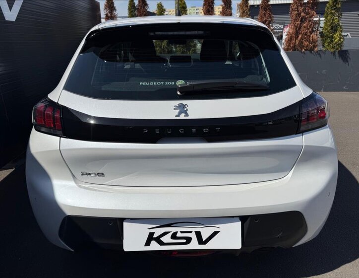 Peugeot 208 Hatchback 1,2 l 55 kw