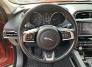 Jaguar F-Pace SUV / Terénní 2,0 l 132 kw