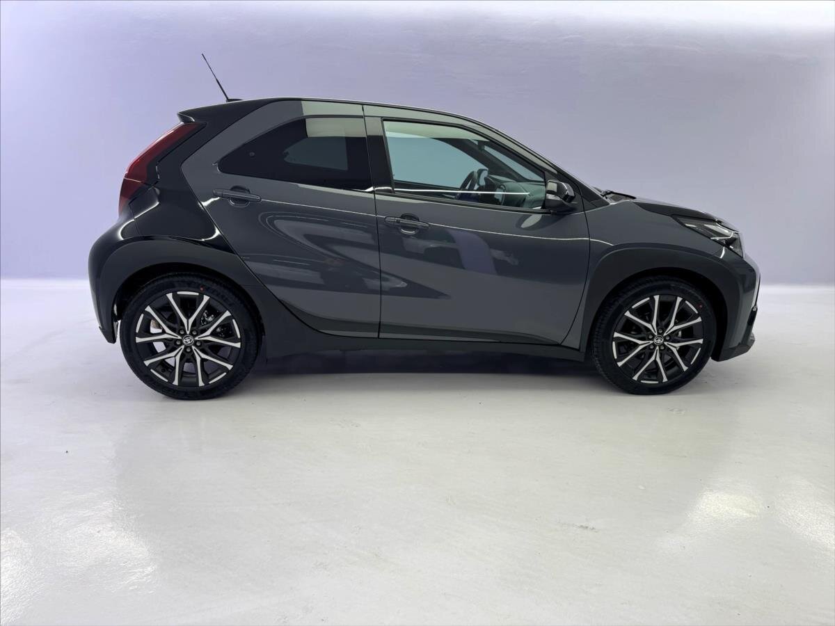 Toyota Aygo Hatchback 1,5 l 85 kw