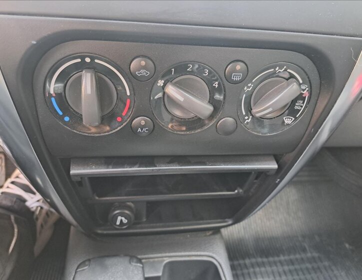 Suzuki SX4 Hatchback 1,9 l 88 kw