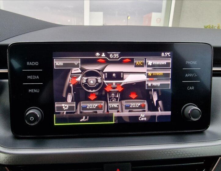 Škoda Scala Hatchback 999,0 81 kw