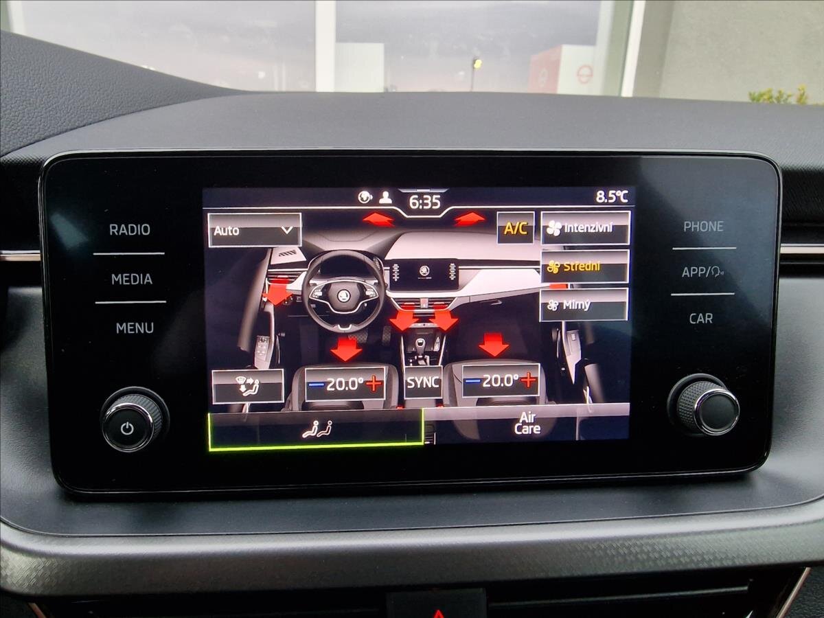 Škoda Scala Hatchback 999,0 81 kw