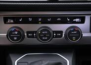 Volkswagen Multivan 27