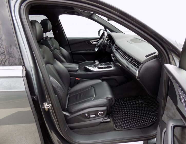 Audi Q7 SUV / Terénní 3,0 l 190 kw