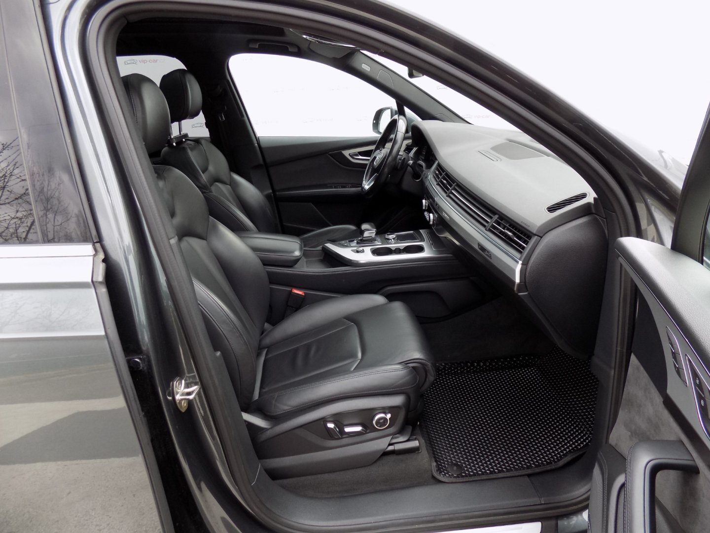 Audi Q7 SUV / Terénní 3,0 l 190 kw