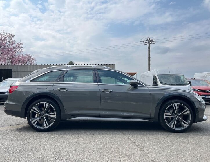Audi A6 Allroad Kombi 3,0 l 210 kw