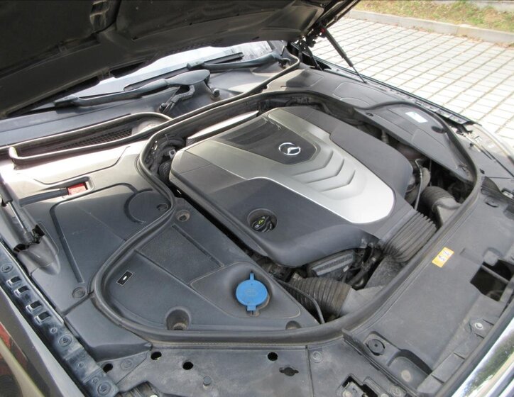 Mercedes-Benz Třídy S Sedan / Limuzína 3,0 l 190 kw