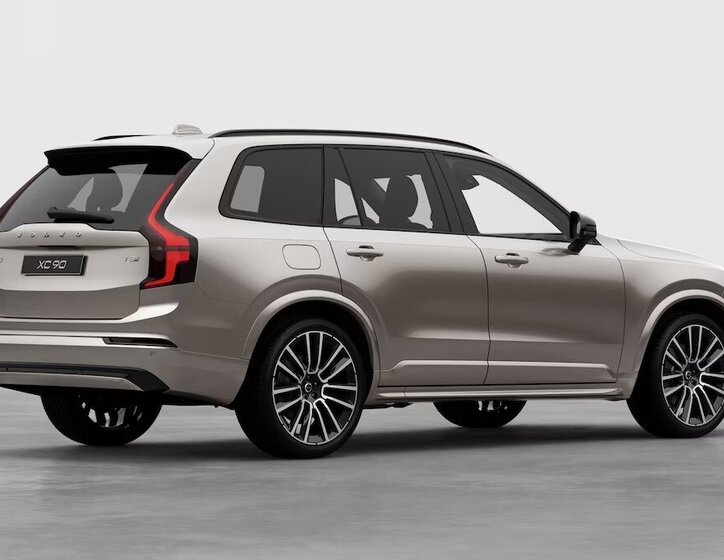 Volvo XC90 Ostatní 2,0 l 335 kw