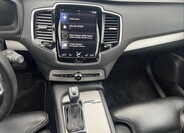 Volvo XC90 10