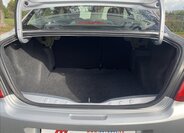 Peugeot 301 Sedan 1,2 l 53 kw