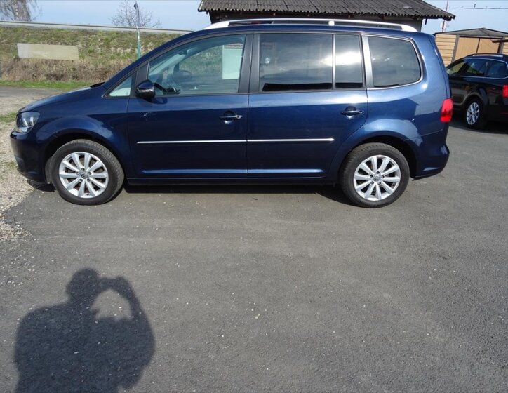 Volkswagen Touran MPV 1,2 l 77 kw
