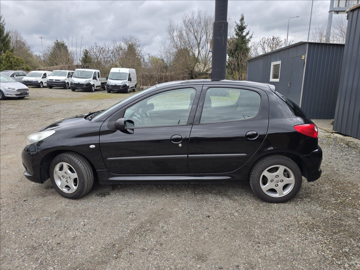 Peugeot 206 Hatchback 1,1 l 44 kw