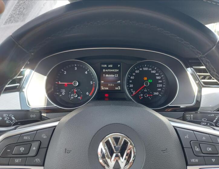 Volkswagen Passat 27