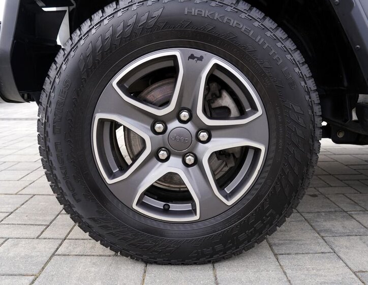 Jeep Wrangler SUV / Terénní 2,1 l 147 kw