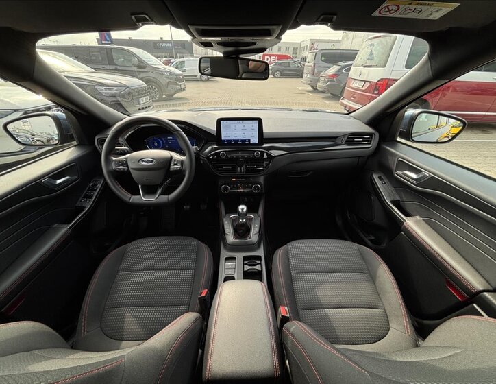 Ford Kuga SUV / Terénní 1,5 l 110 kw