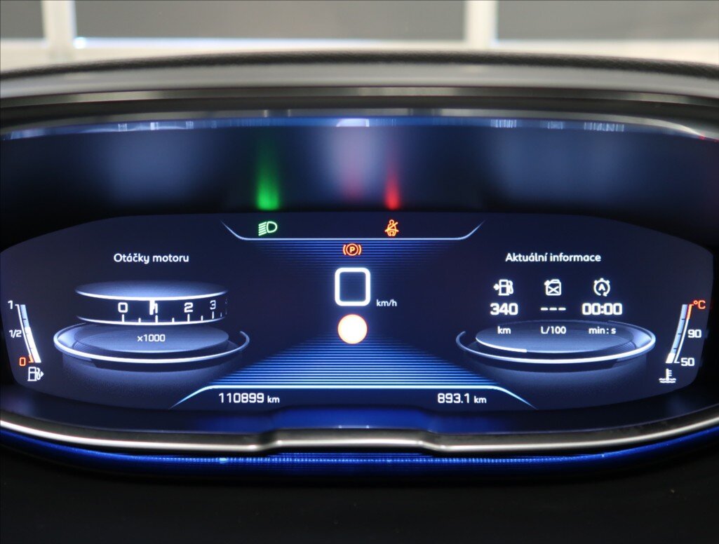 Peugeot 3008 MPV 1,2 l 96 kw