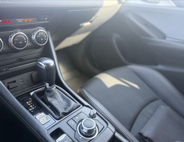 Mazda CX-3 SUV / Terénní 2,0 l 89 kw