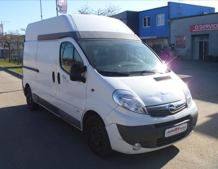 Opel Vivaro 3