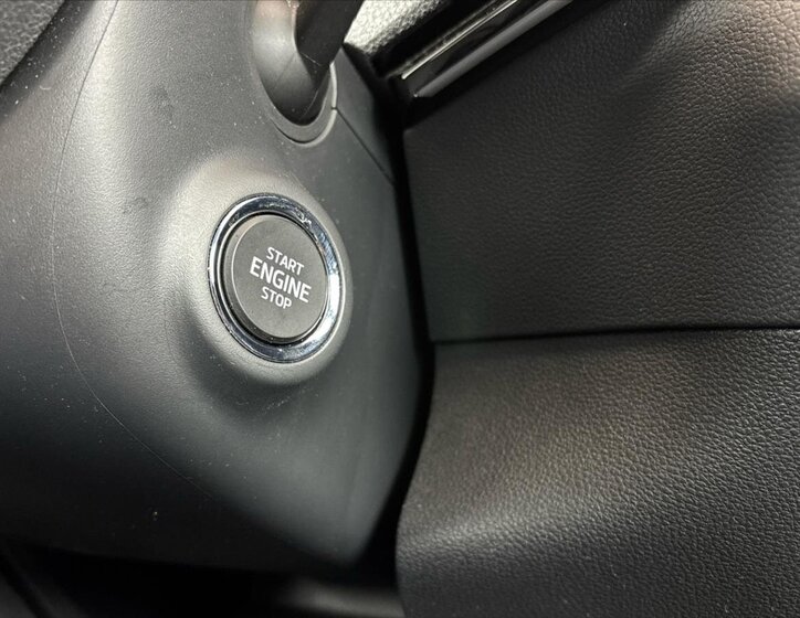 Škoda Karoq SUV / Terénní 1,5 l 110 kw