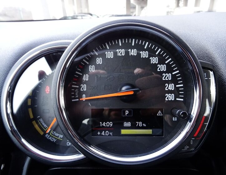 Mini Countryman Kombi 1,5 l 165 kw