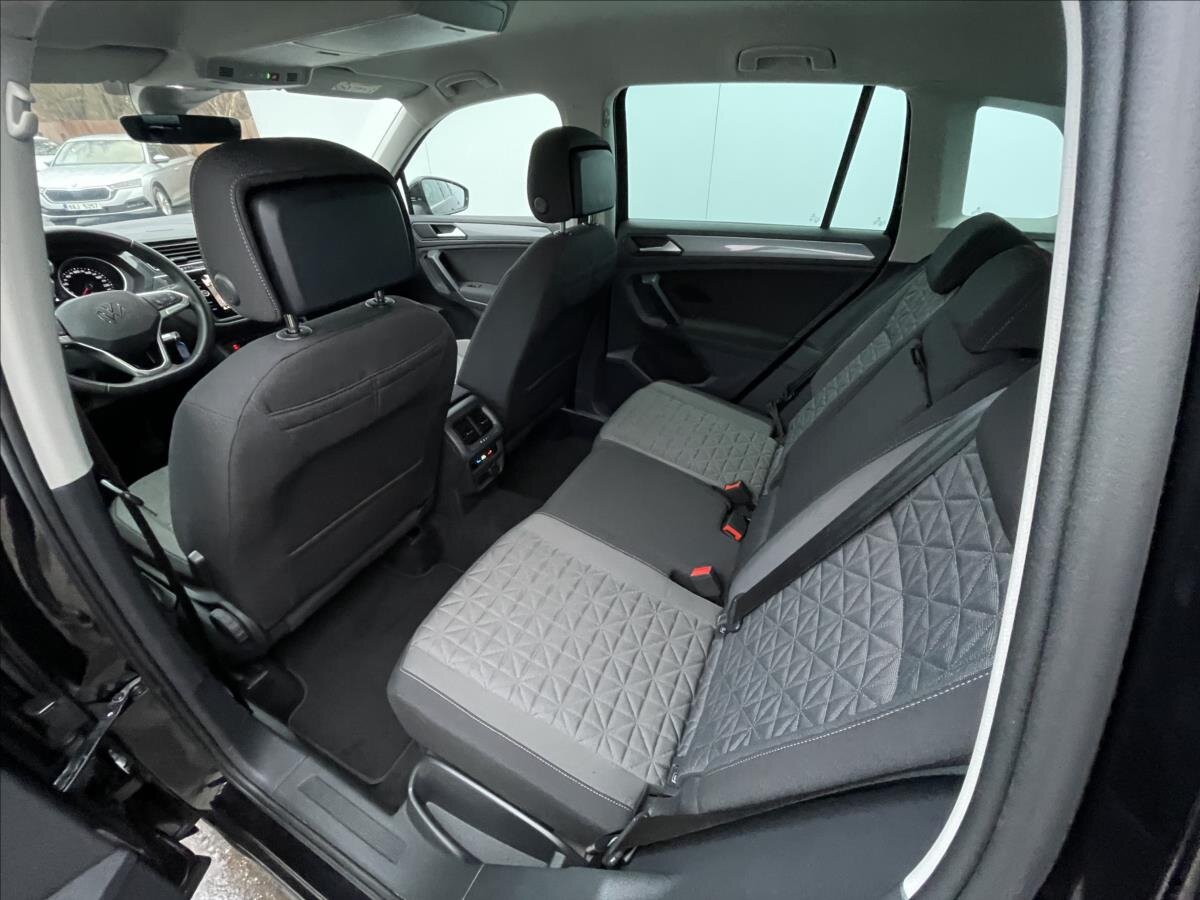 Volkswagen Tiguan SUV 1,5 l 110 kw