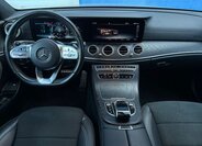 Mercedes-Benz Třídy E Sedan / Limuzína 2,0 l 143 kw