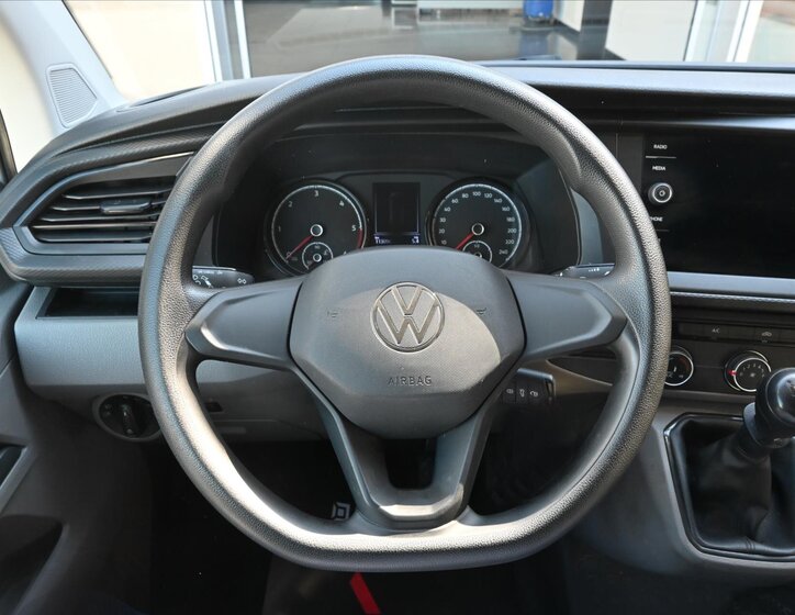 Volkswagen Transporter Skříň 2,0 l 81 kw
