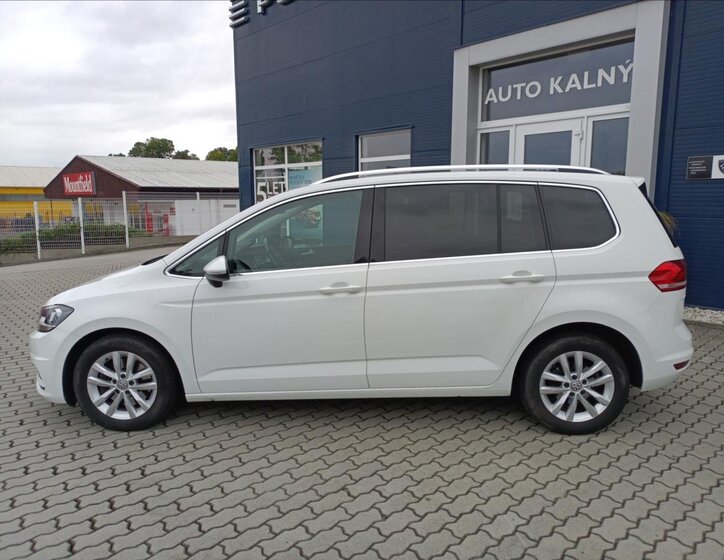 Volkswagen Touran SUV 1,4 l 110 kw
