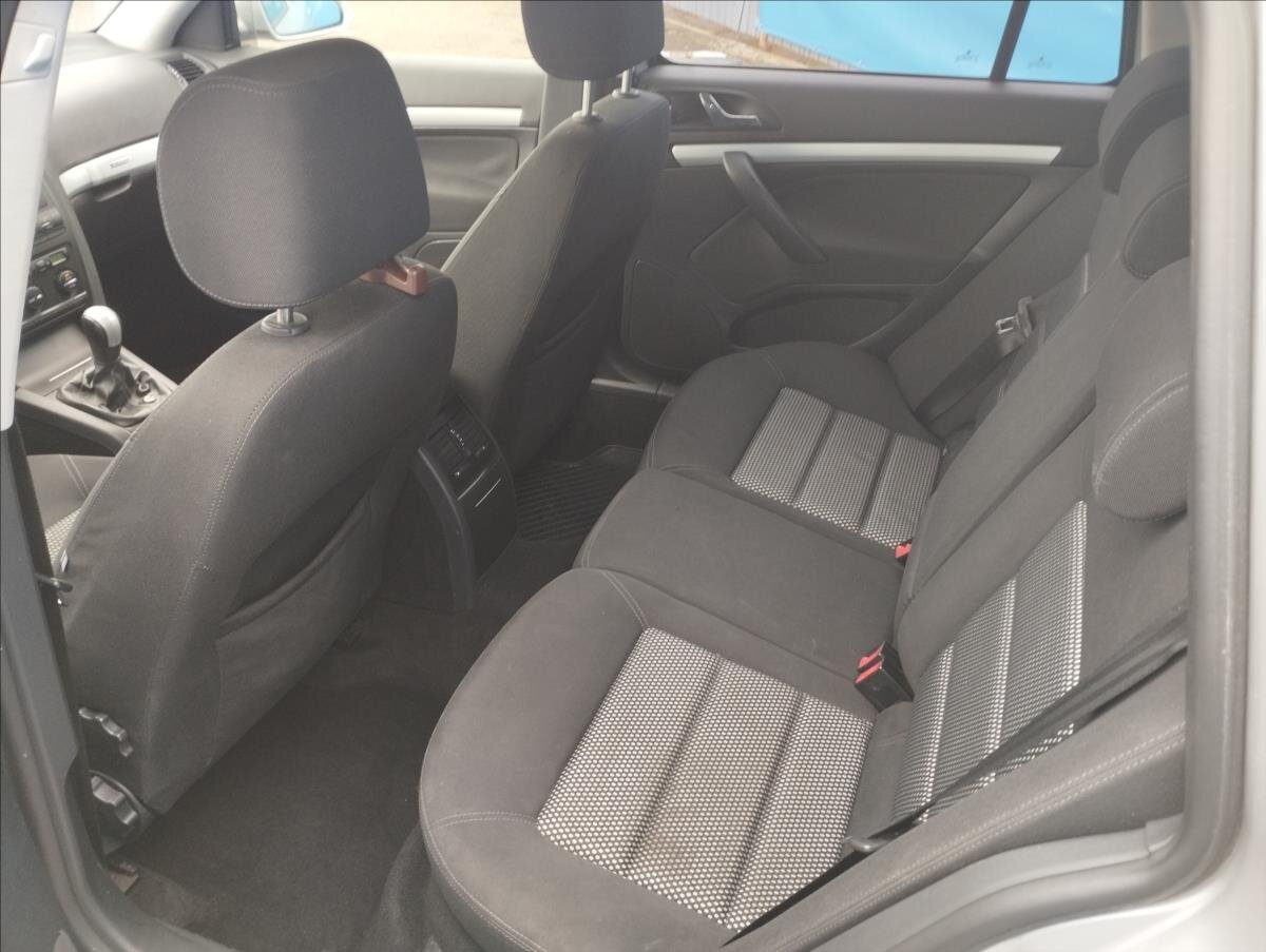 Škoda Octavia Kombi 2,0 l 103 kw