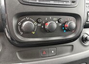 Opel Vivaro 10
