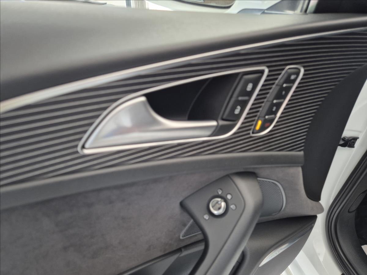 Audi A6 Allroad Kombi 3,0 l 200 kw