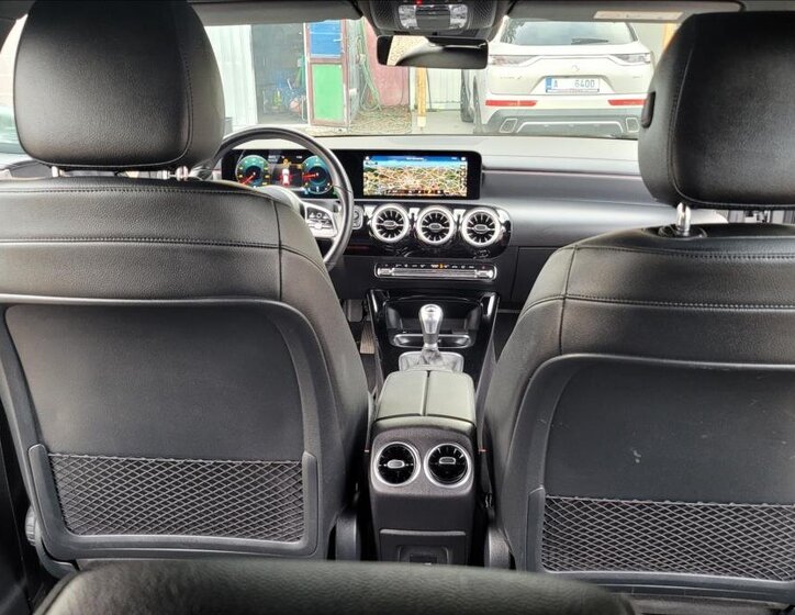 Mercedes-Benz CLA 45