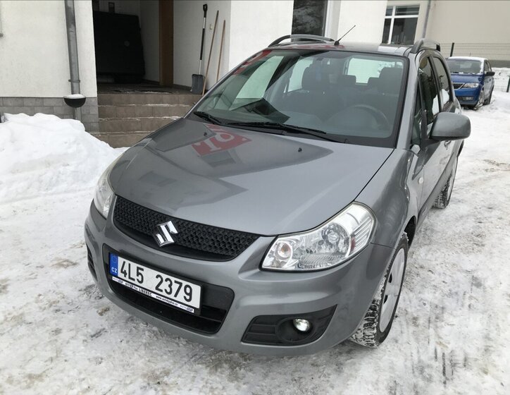 Suzuki SX4 4