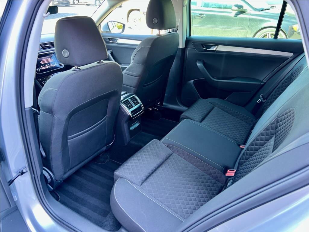 Škoda Superb Kombi 2,0 l 110 kw