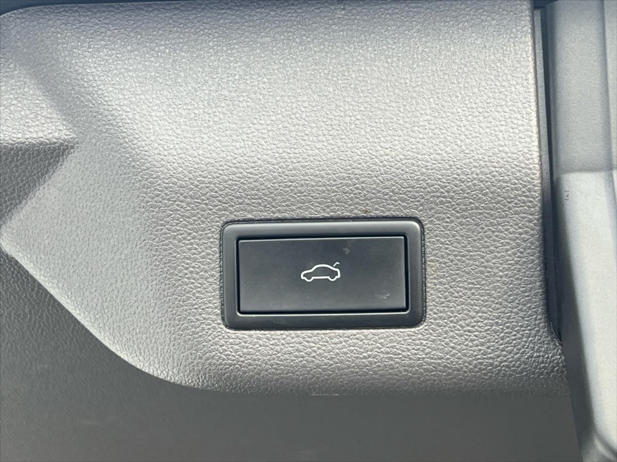 Volkswagen Multivan VAN-Minibus 2,0 l 150 kw