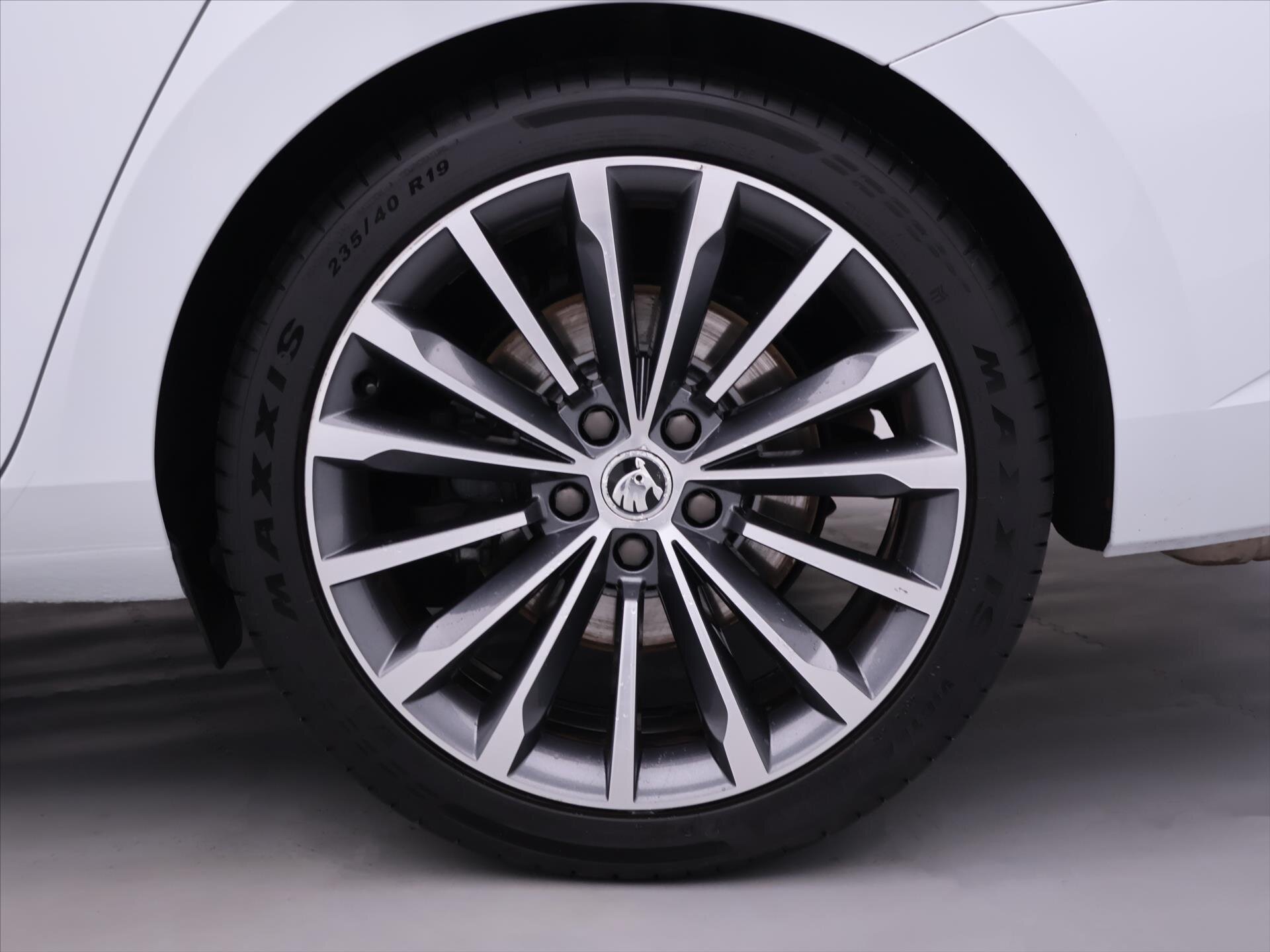 Škoda Superb Kombi 2,0 l 206 kw