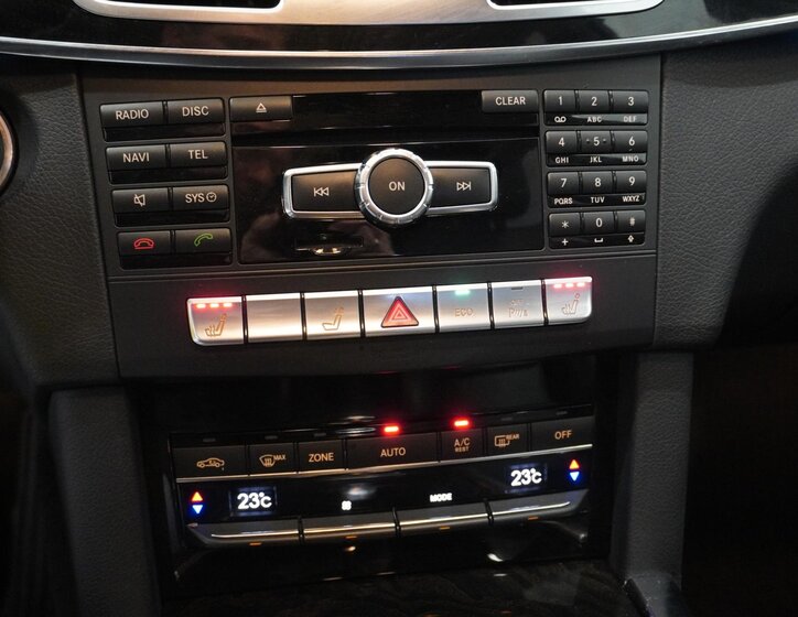 Mercedes-Benz Třídy E Kombi 3,0 l 190 kw