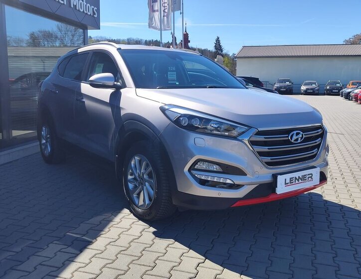 Hyundai Tucson SUV / Terénní 2,0 l 100 kw