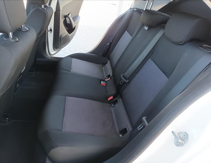 Mercedes-Benz Třídy A Hatchback 1,3 l 80 kw