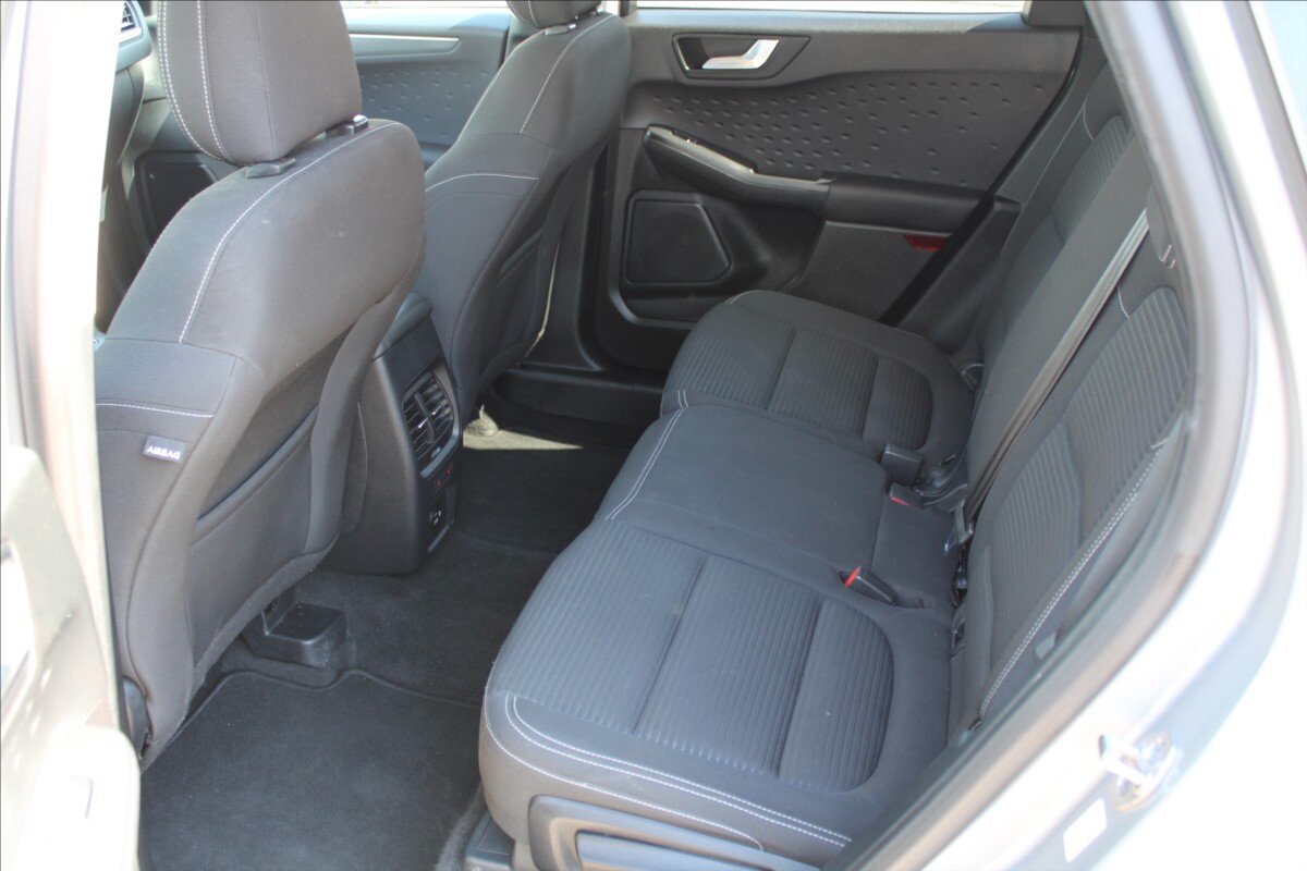 Ford Kuga SUV / Terénní 1,5 l 110 kw