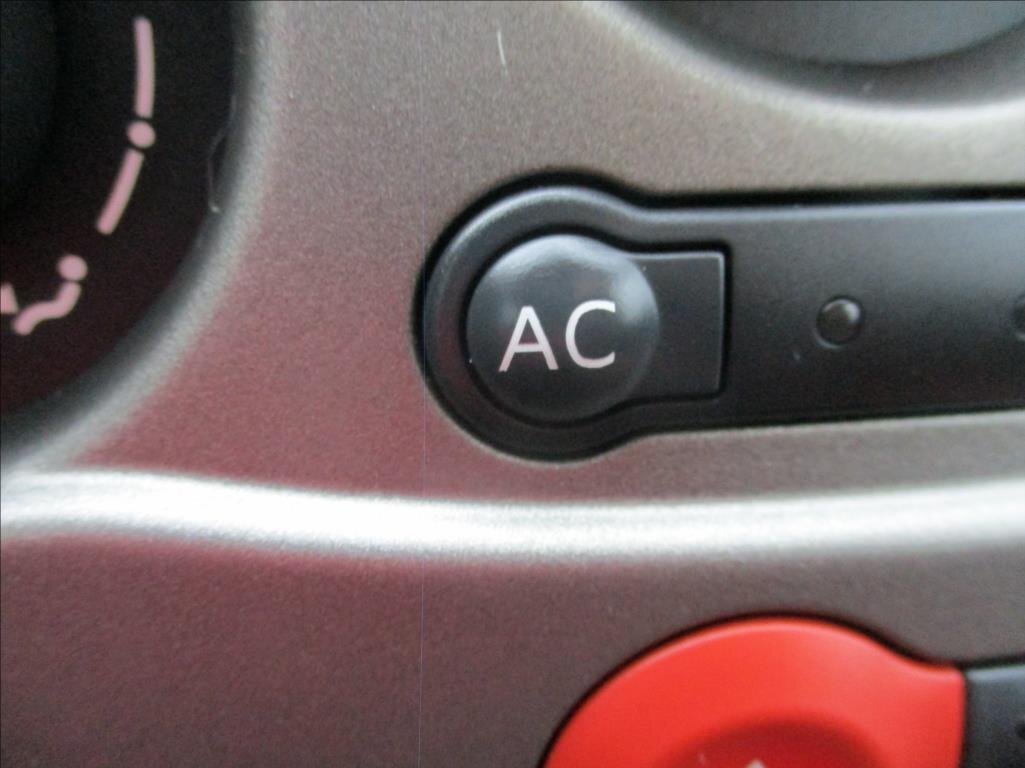 Renault Modus Hatchback 1,1 l 55 kw