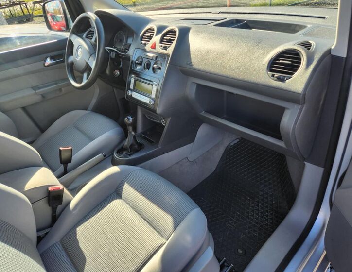Volkswagen Caddy 2