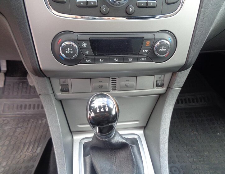 Ford Focus Hatchback 1,6 l 74 kw