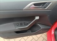 Volkswagen Polo Hatchback 999,0 70 kw