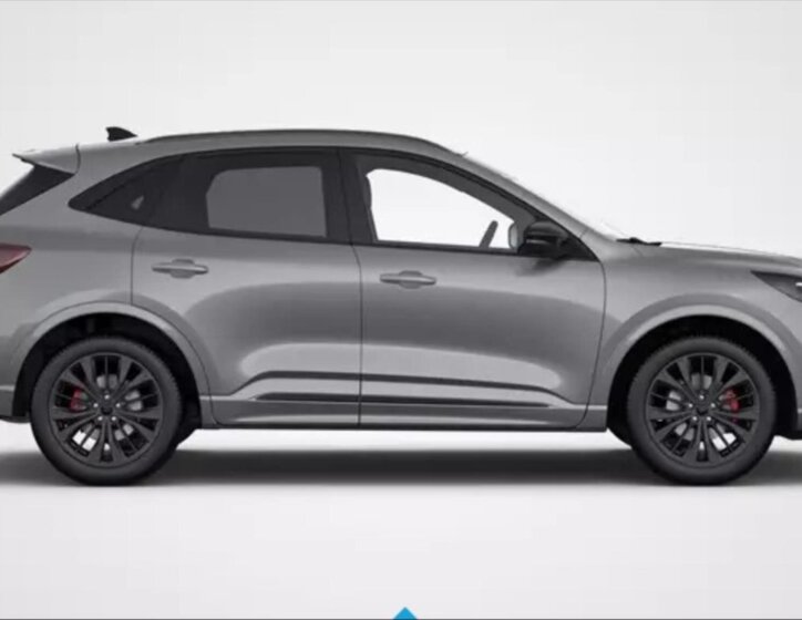 Ford Kuga SUV / Terénní 2,5 l 0