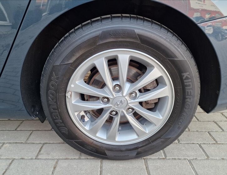 Hyundai i30 Kombi 1,6 l 85 kw