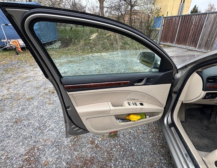 Škoda Superb Kombi 3,6 l 191 kw