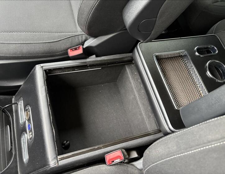 Mercedes-Benz Třídy V 23