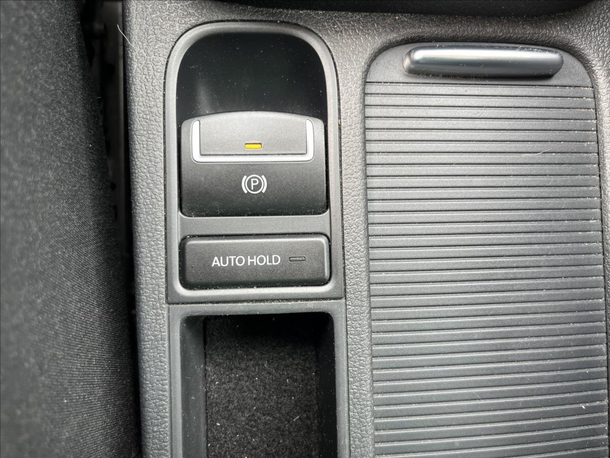 Volkswagen Tiguan SUV 2,0 l 103 kw