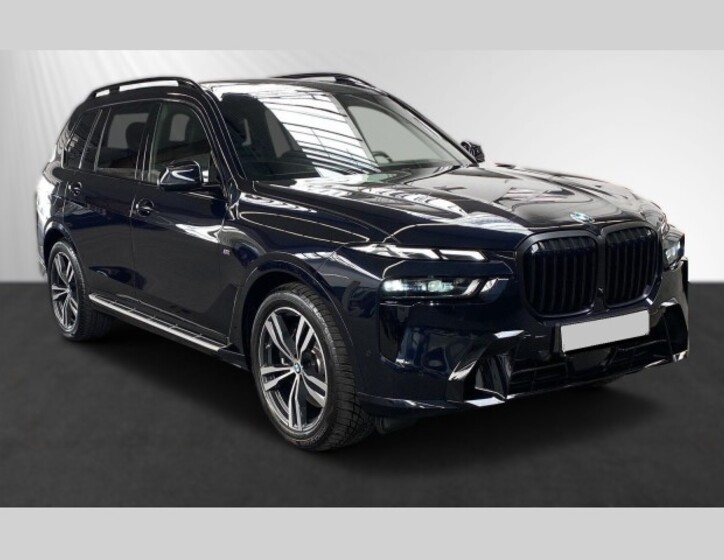 BMW X7 1